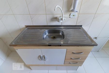 Cozinha de apartamento à venda com 1 quarto, 50m² em Cambuí, Campinas