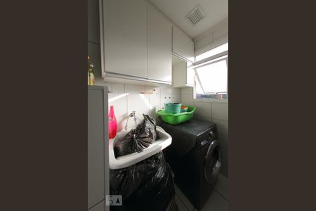 Apartamento à venda com 70m², 2 quartos e 1 vagaÁrea de serviço