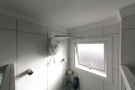 Apartamento à venda com 70m², 2 quartos e 1 vagaBanheiro da suíte - chuveiro