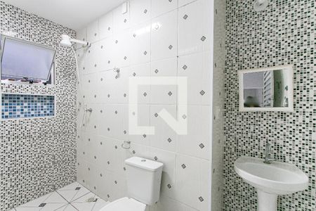 Banheiro de casa de condomínio para alugar com 1 quarto, 75m² em Chácara Santo Antônio (zona Leste), São Paulo