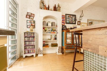 Casa à venda com 120m², 2 quartos e 2 vagasCozinha