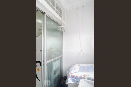 Apartamento à venda com 60m², 2 quartos e 1 vagaÁrea de serviço