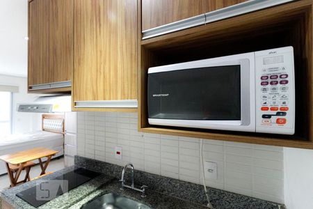 Studio para alugar com 25m², 1 quarto e sem vaga Studio para alugar com 25m², 1 quarto e sem vagaCozinha - Microondas