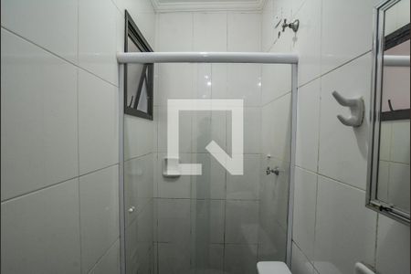 Banheiro de kitnet/studio para alugar com 1 quarto, 20m² em Vila São Pedro, Santo André