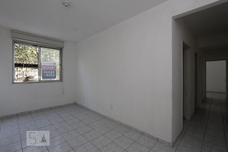 SALA de apartamento para alugar com 2 quartos, 57m² em Jardim Itu-sabará, Porto Alegre