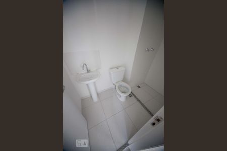 Apartamento à venda com 40m², 2 quartos e sem vagaBanheiro