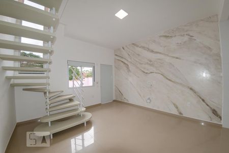 Sala de casa para alugar com 2 quartos, 84m² em São João do Rio Vermelho, Florianópolis