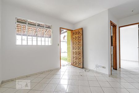 Sala de casa de condomínio para alugar com 3 quartos, 70m² em Santa Felicidade, Curitiba
