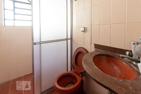 Casa à venda com 150m², 5 quartos e 2 vagasBanheiro 2