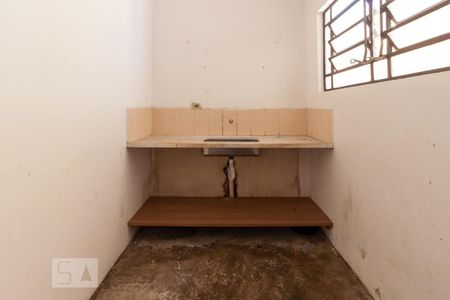 Casa à venda com 150m², 5 quartos e 2 vagasQuarto de Serviço