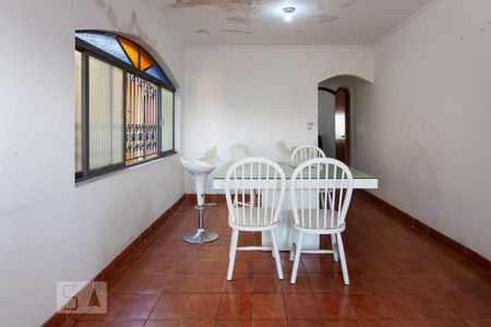 Casa à venda com 150m², 5 quartos e 2 vagasCozinha