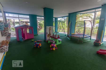 Apartamento à venda com 80m², 2 quartos e 1 vaga Apartamento à venda com 80m², 2 quartos e 1 vagaÁrea Comum - Playground