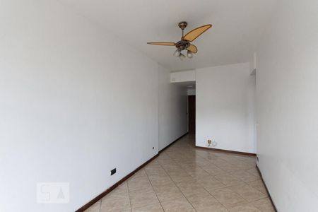 Sala de apartamento para alugar com 2 quartos, 112m² em Vila Isabel, Rio de Janeiro