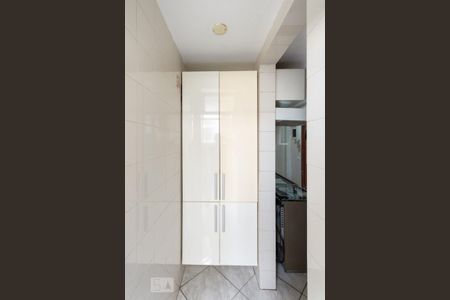 Apartamento para alugar com 112m², 2 quartos e 1 vagaÁrea de Serviço