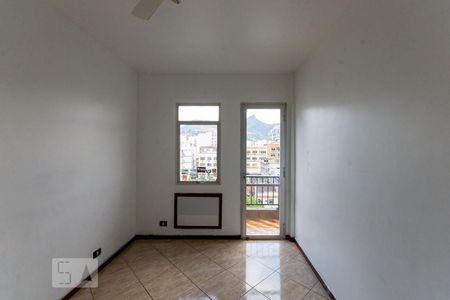 Quarto 1 de apartamento para alugar com 2 quartos, 112m² em Vila Isabel, Rio de Janeiro