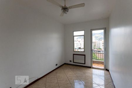 Quarto 1 de apartamento para alugar com 2 quartos, 112m² em Vila Isabel, Rio de Janeiro