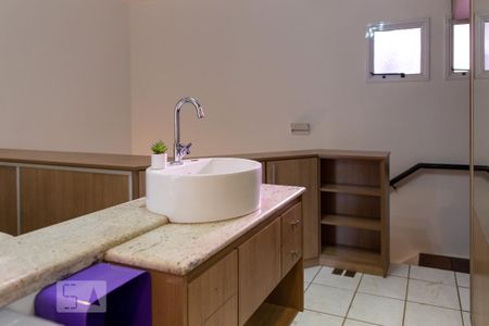 Casa para alugar com 58m², 1 quarto e 1 vagaQuarto
