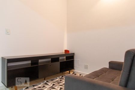 Casa para alugar com 58m², 1 quarto e 1 vagaSala