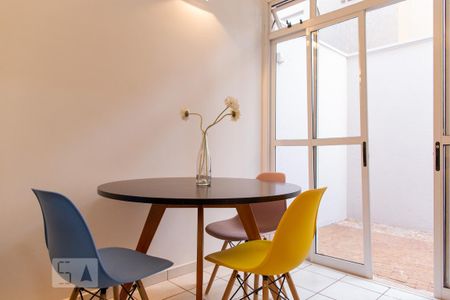 Casa para alugar com 58m², 1 quarto e 1 vagaSala