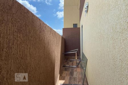 Apartamento para alugar com 52m², 1 quarto e sem vagaQuintal