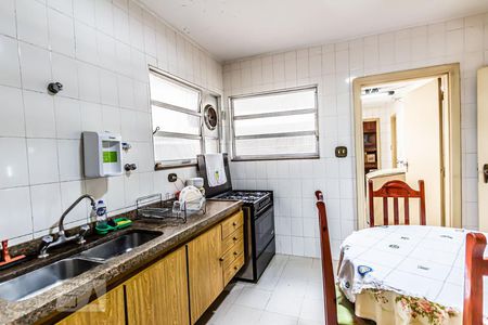Apartamento à venda com 110m², 2 quartos e 1 vagaCozinha