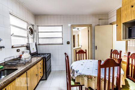 Apartamento à venda com 110m², 2 quartos e 1 vagaCozinha