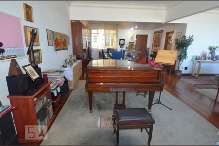 Apartamento à venda com 186m², 4 quartos e 1 vagaSala