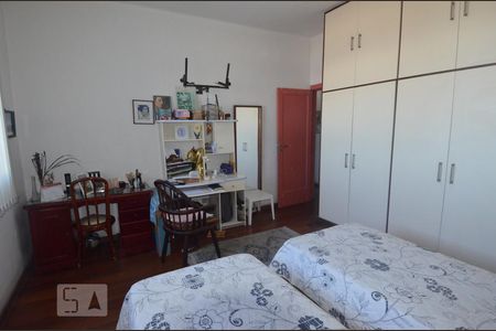 Apartamento à venda com 186m², 4 quartos e 1 vagaQuarto 2