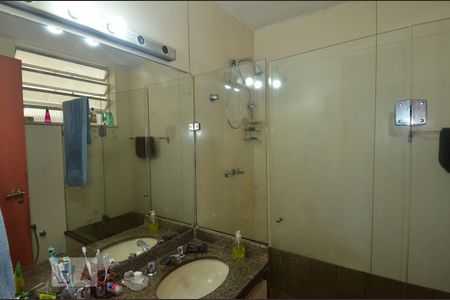Apartamento à venda com 186m², 4 quartos e 1 vagaBanheiro 