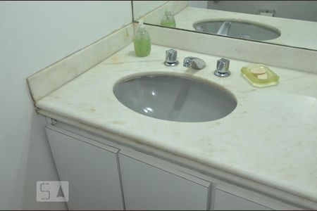 Apartamento à venda com 186m², 4 quartos e 1 vagaBanheiro 2