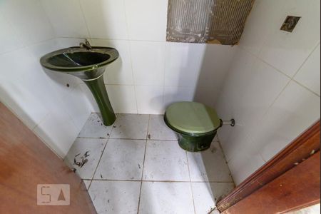 Casa à venda com 340m², 4 quartos e 4 vagasLavabo