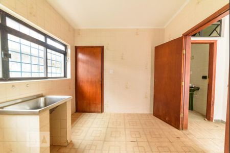 Casa à venda com 340m², 4 quartos e 4 vagasÁrea de Serviço