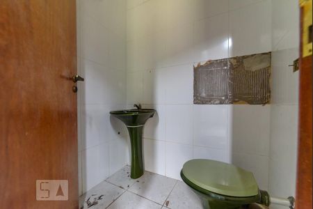 Casa à venda com 340m², 4 quartos e 4 vagasLavabo