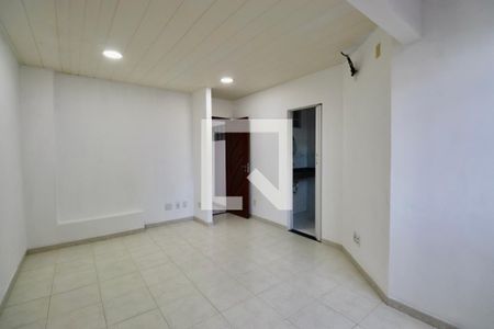 Quarto 1 de casa de condomínio para alugar com 5 quartos, 193m² em Armação, Salvador