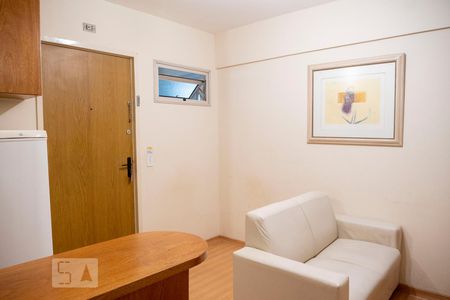 Sala de apartamento para alugar com 1 quarto, 25m² em Aclimação, São Paulo