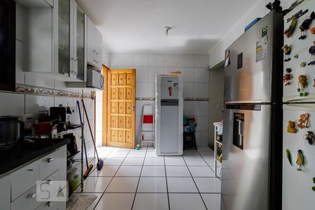 Casa à venda com 180m², 4 quartos e 6 vagasCozinha