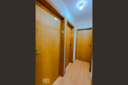 Apartamento à venda com 73m², 3 quartos e 1 vagaHall Quartos