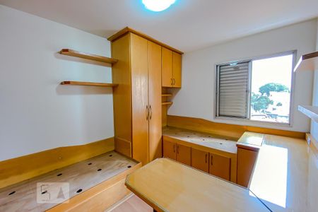 Apartamento à venda com 73m², 3 quartos e 1 vagaQuarto