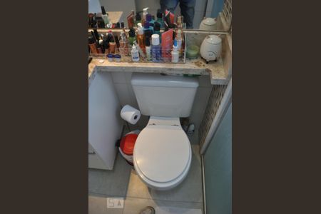 Apartamento à venda com 56m², 2 quartos e 1 vagaBanheiro