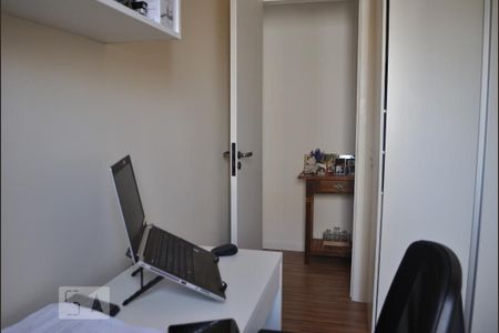 Apartamento à venda com 56m², 2 quartos e 1 vagaQuarto 2