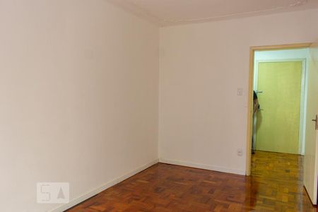 Quarto de kitnet/studio para alugar com 1 quarto, 30m² em Cidade Baixa, Porto Alegre