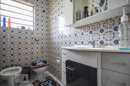 Casa para alugar com 198m², 3 quartos e 4 vagasBanheiro