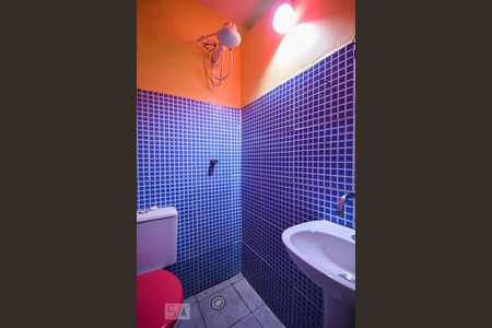 Casa para alugar com 198m², 3 quartos e 4 vagasBanheiro suíte