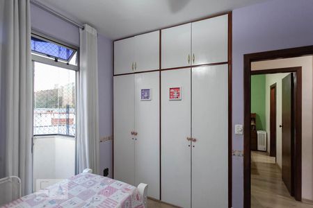 Apartamento à venda com 87m², 3 quartos e 1 vagaQuarto 2