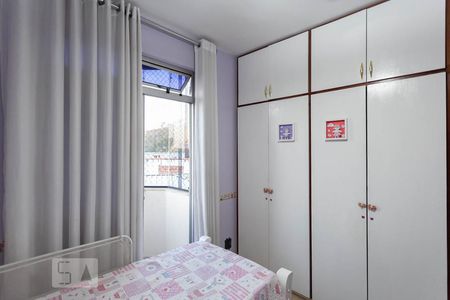 Apartamento à venda com 87m², 3 quartos e 1 vagaQuarto 2