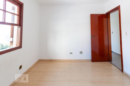 Quarto 1 de casa à venda com 3 quartos, 120m² em Jardim Ester Yolanda, São Paulo