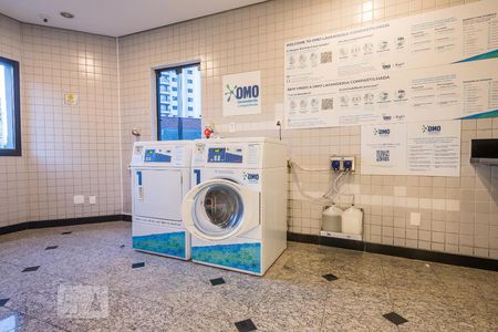 Apartamento para alugar com 36m², 1 quarto e sem vagaÁrea Comum - Lavanderia 