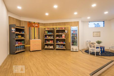 Apartamento para alugar com 36m², 1 quarto e sem vagaÁrea Comum - Mini Mercado 