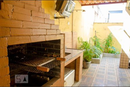 Apartamento para alugar com 59m², 2 quartos e sem vagaÁrea comum - Churrasqueira