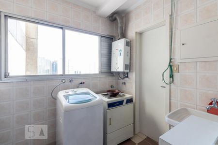 Apartamento à venda com 108m², 3 quartos e 2 vagas Apartamento à venda com 108m², 3 quartos e 2 vagasArea de Serviço